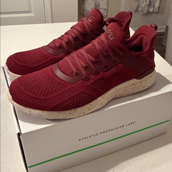NWT APL Techloom Tracer main image 5